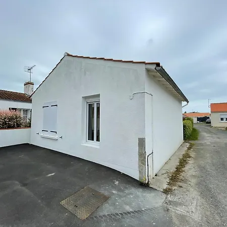 Romantique Avec Et Jardin A 1 Km De L'atlantique, Proche Noirmoutier Et Plages * Bouin (Vendee)