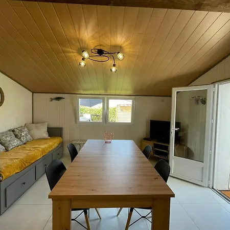 Romantique Avec Et Jardin A 1 Km De L'atlantique, Proche Noirmoutier Et Plages - Fr-1-426-554 Nyaraló Bouin